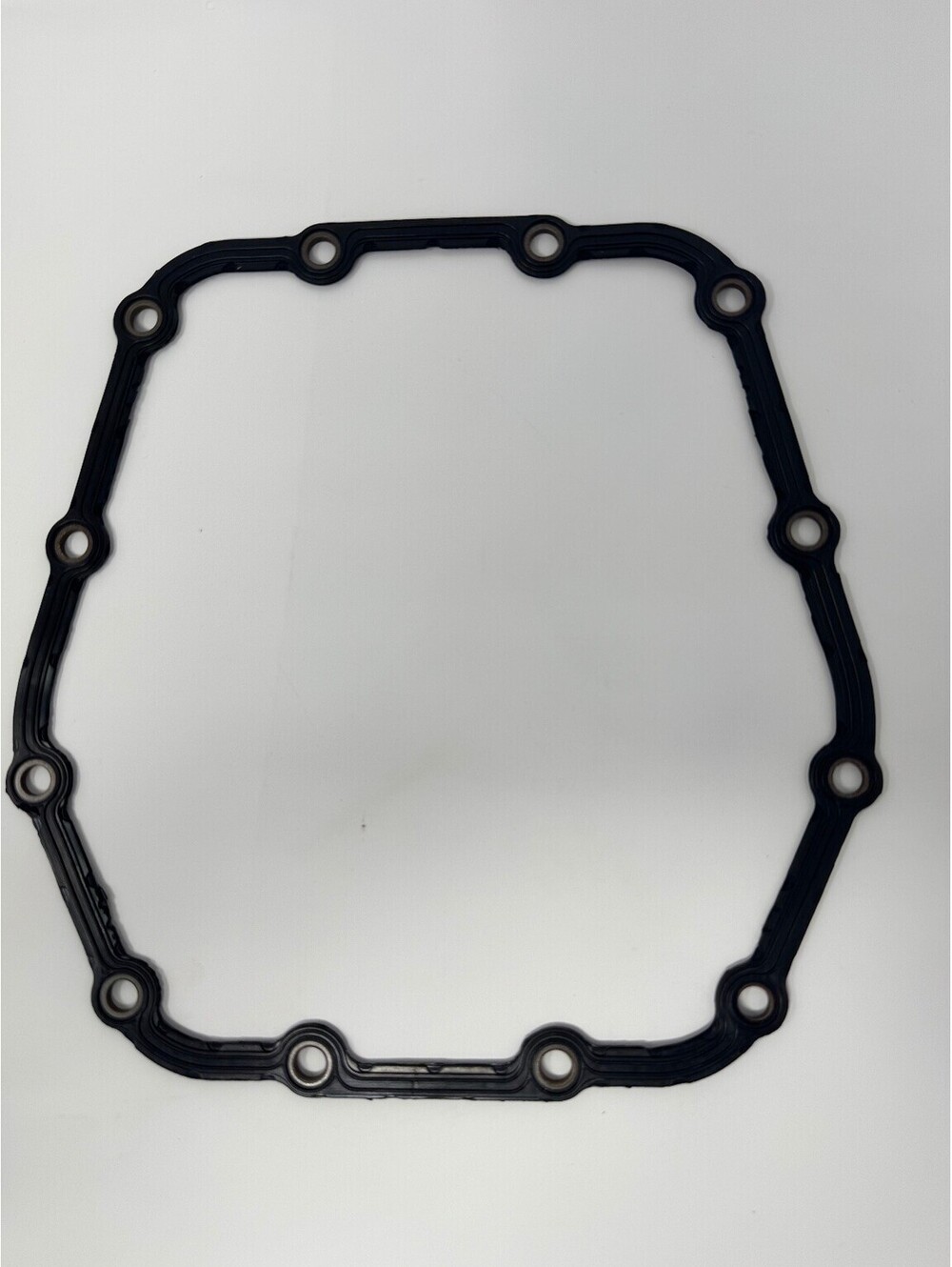 GM Genuine Parts Rear Axle Housing Cover Gasket 23490354 for Colorado Canyon OEM